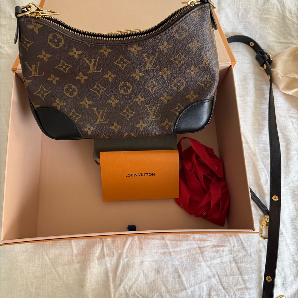 Louis Vuitton Boulogne PM Monogram Brown and Black Women's Bag - Picture 5 of 9